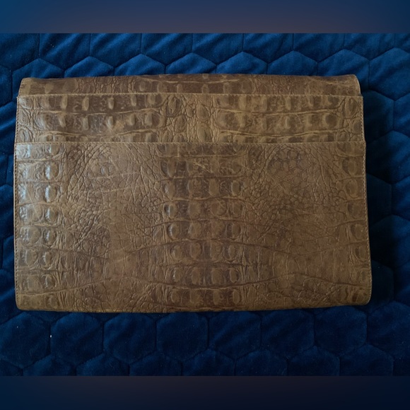 III Milenio leather 3 pocket Hand bag with strap - Picture 2 of 7